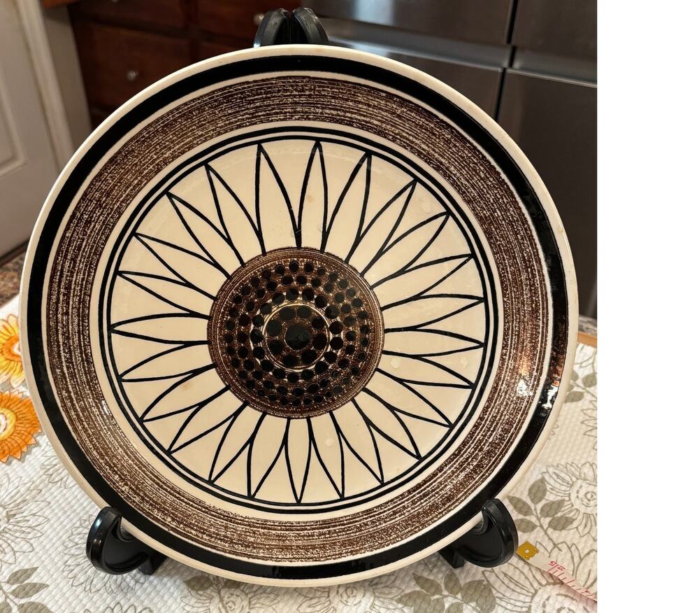 Vintage 1972 Royal China Casa Del Sol Cavalier Ironstone 11.5" Chop Plate